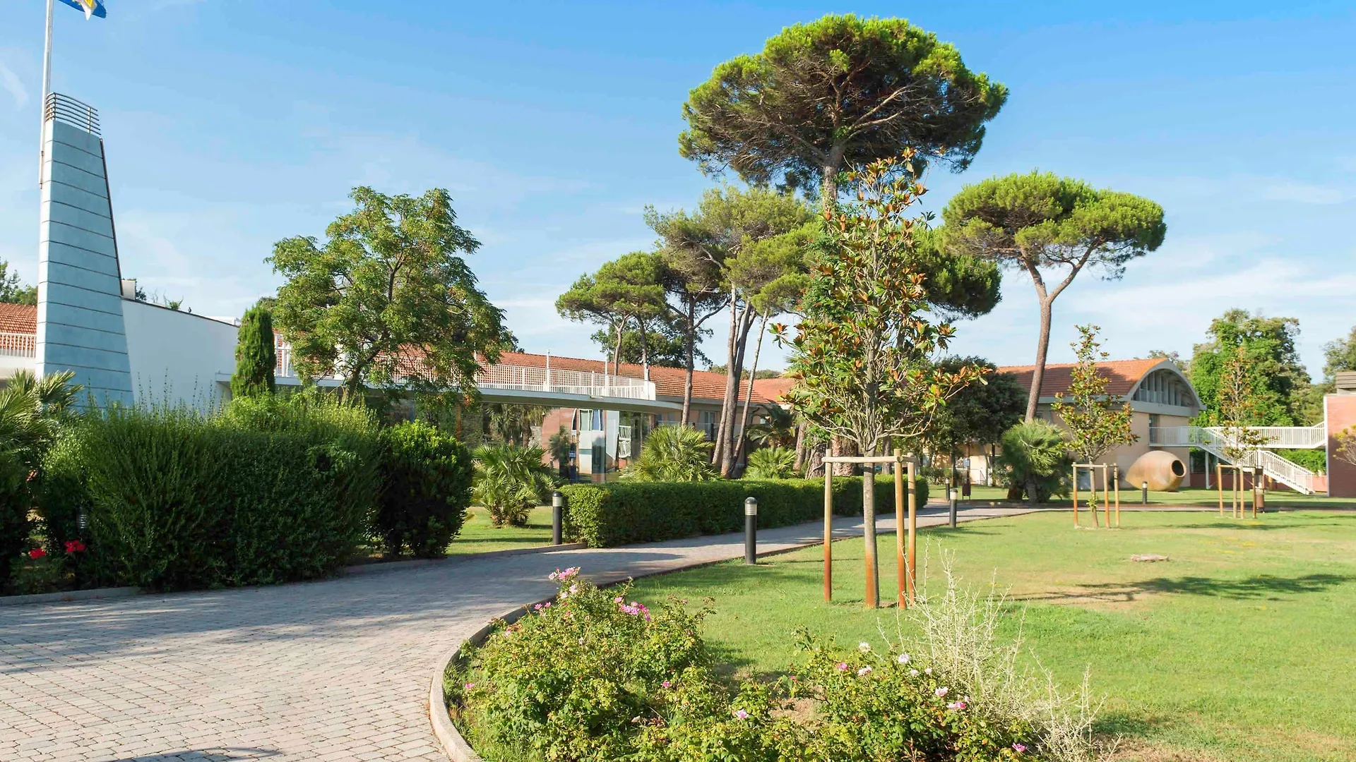 מלון Th Tirrenia - Green Park Resort