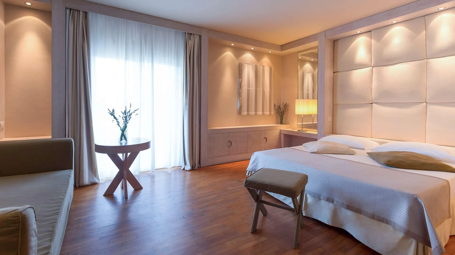 **** מלון Th Tirrenia - Green Park Resort איטליה